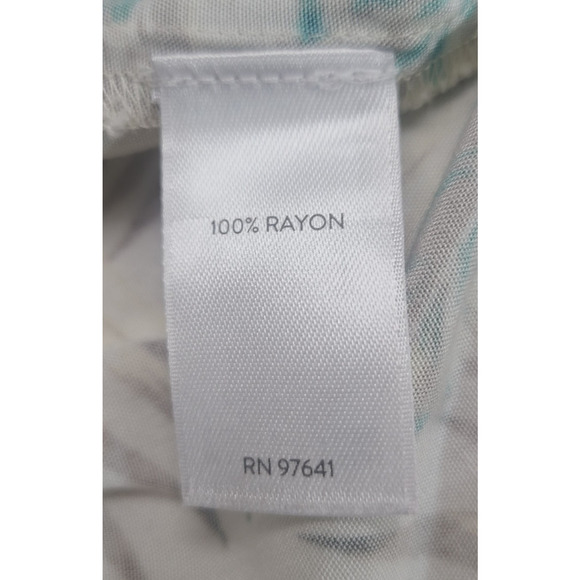 J. Jill Capri Pants Women's Size 1X Cream Beige Green Pull On Tropical Pockets - Picture 6 of 6